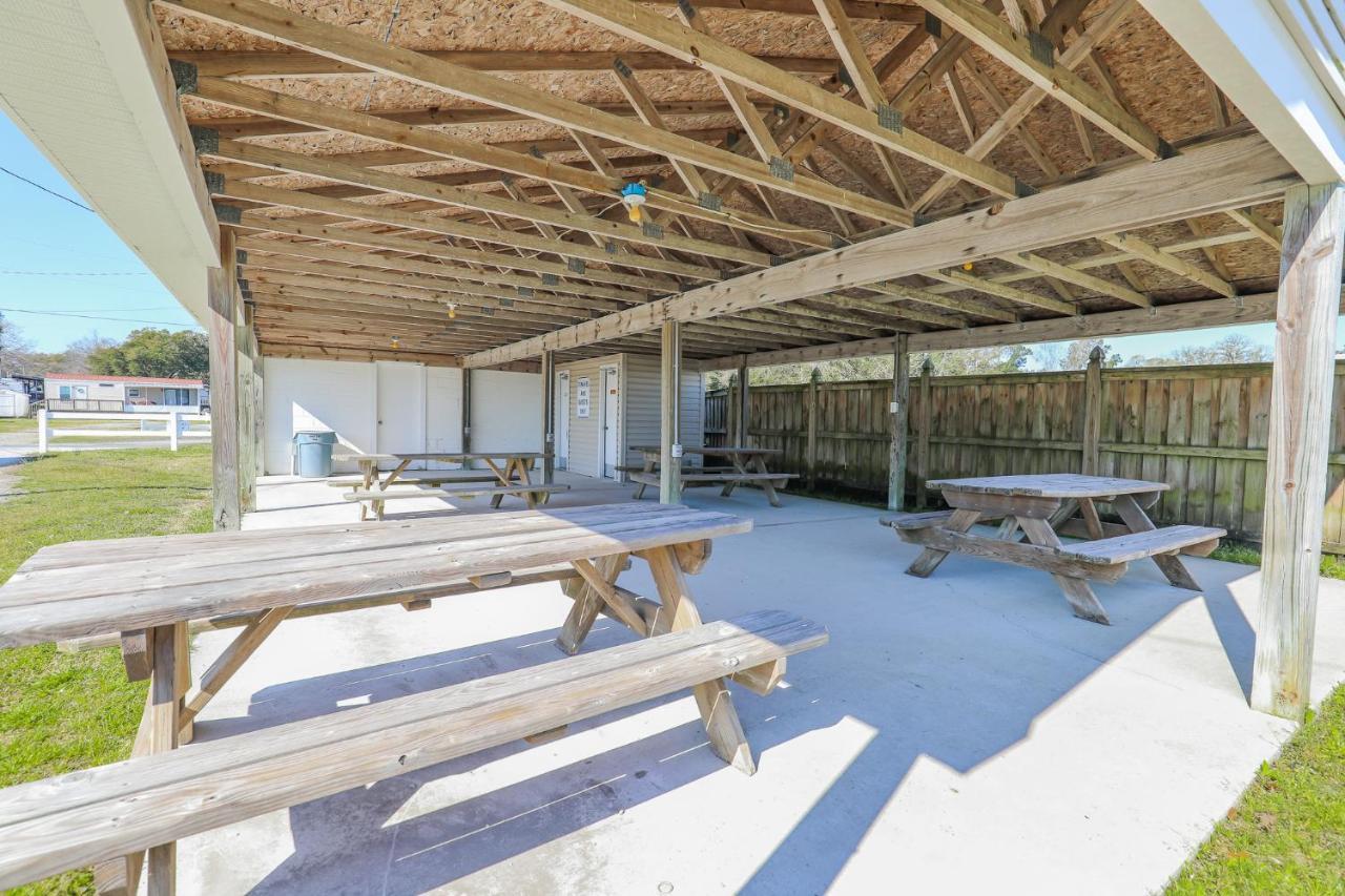 Model Home Near Camp Lejeune With Water View Sneads Ferry Luaran gambar